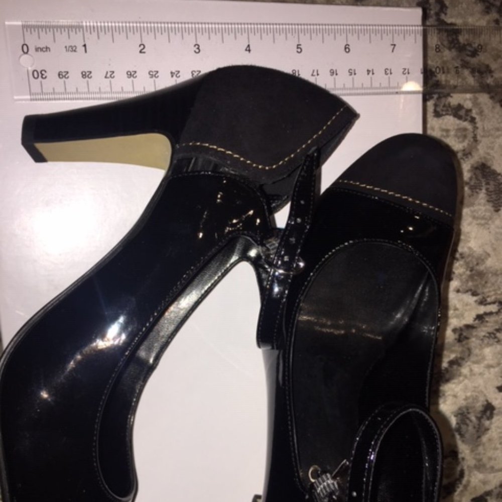 Beautiful High Heels - Picture 4 of 6